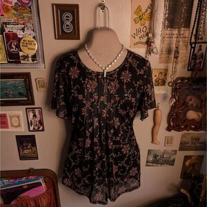 Floral Mesh Blouse Women's Large/XL Black Orange Flowers Ruffled Short Sleeve